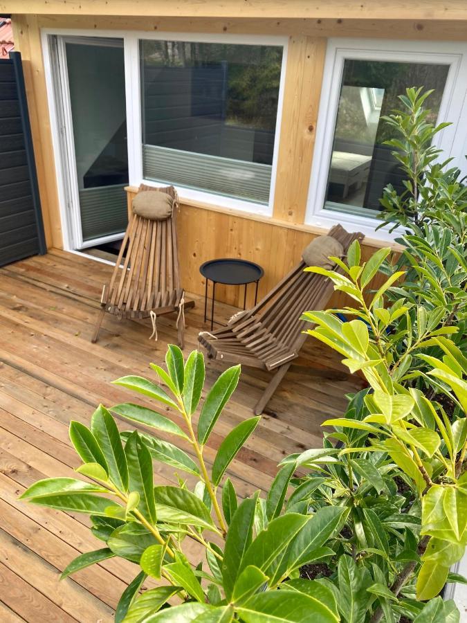 Sunny Oak Estate Apartment Menges ภายนอก รูปภาพ